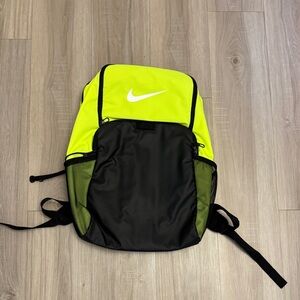 Nike Men's Neon Yellow and Black Backpack
